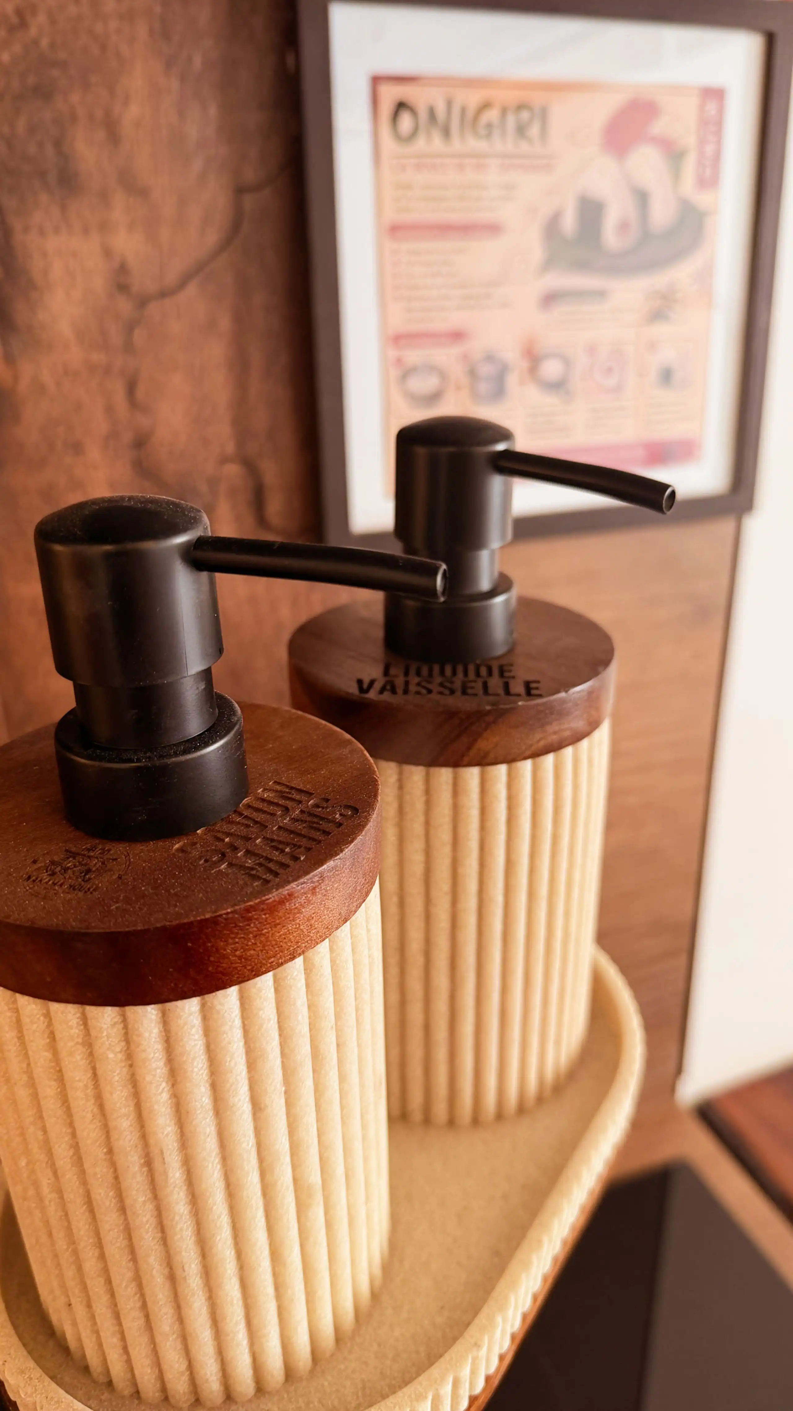A detail of the Japanese decor and the manga references inside Nakama House — photo 2